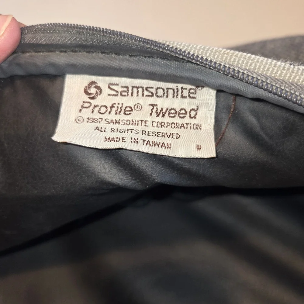 Samsonite Profile Tweed 1987 Gray Shoulder Bag Carry‎ On Small Suitcase
